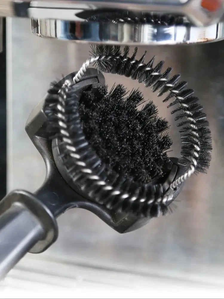 Removable Group Head Cleaning Brush.