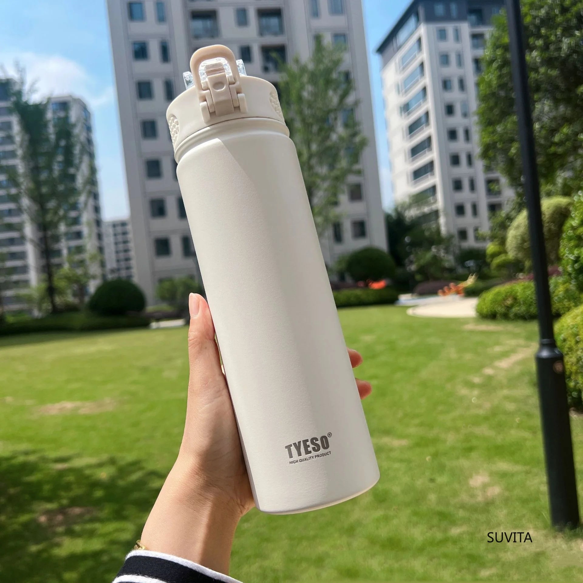 Double-Wall Thermal Water Bottle with Straw (600ml/750ml)Hot & Cold for 8-10 hours