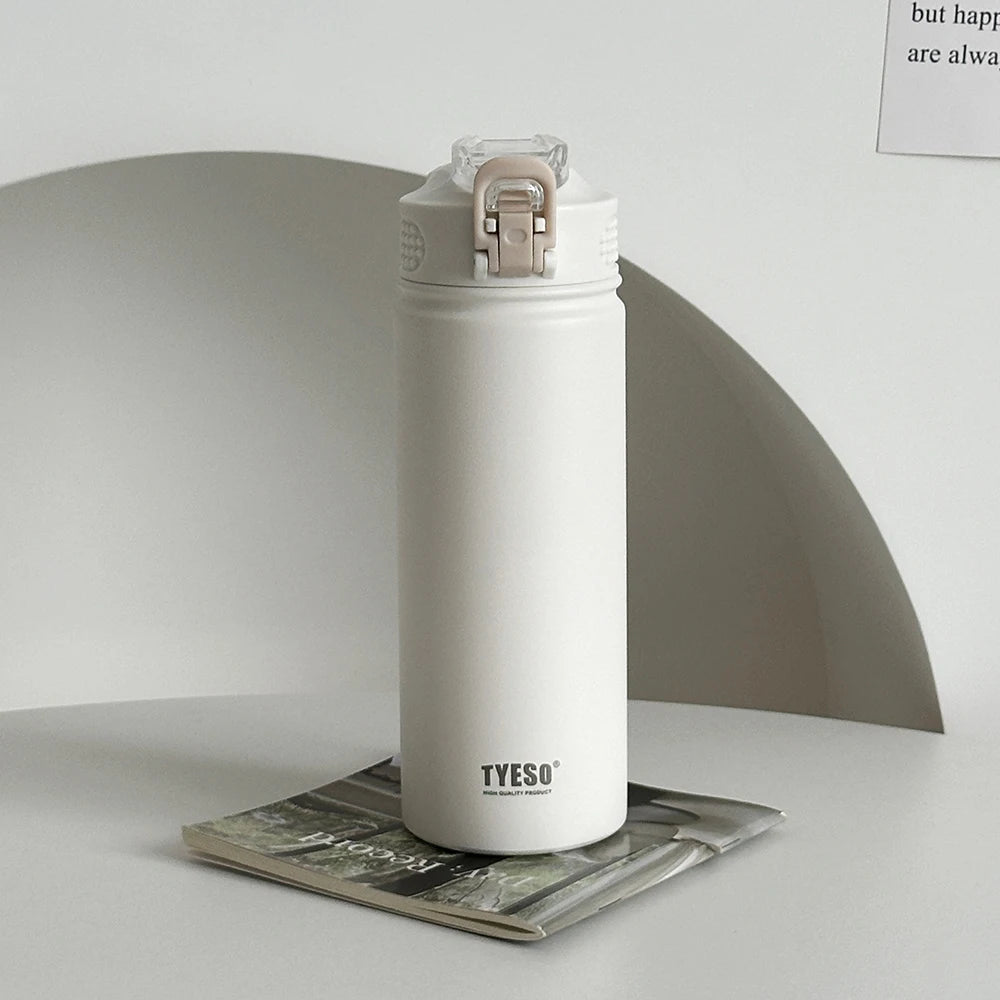 Double-Wall Thermal Water Bottle with Straw (600ml/750ml)Hot & Cold for 8-10 hours